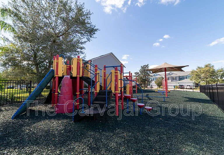10224 Vickers Ridge Dr — Photo 29