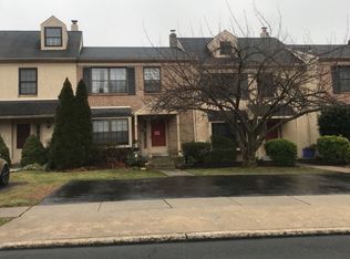 512 Canterbury Rd, Norristown, PA 19403