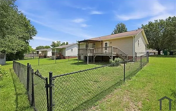 125 Bellevue Dr — Photo 19