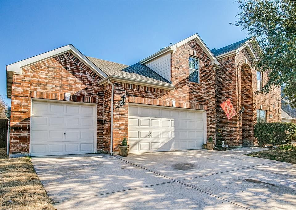 1st image of 11836 Warbler Ln