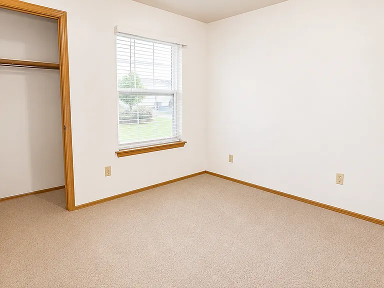 2330 Adkins Ct — Photo 9
