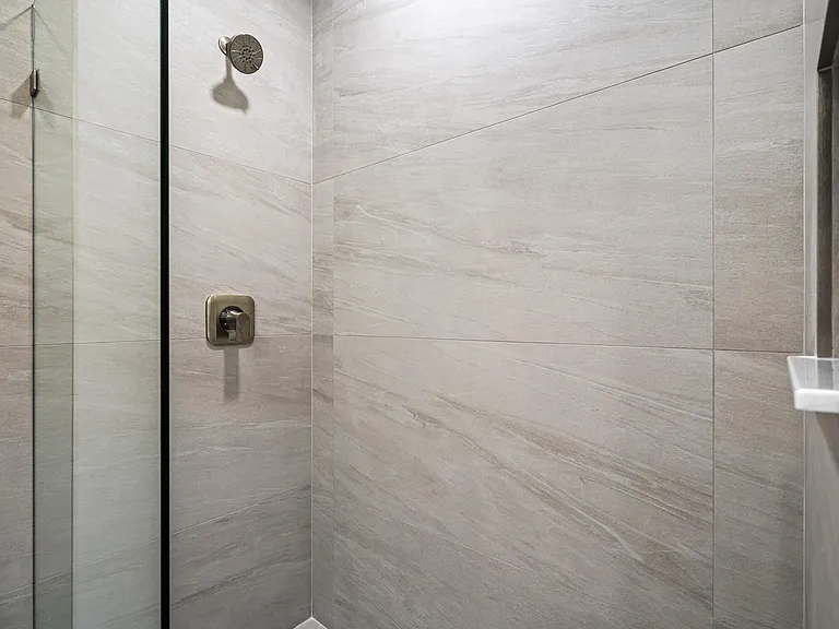 75 NW 4th Ave #75 — Photo 38
