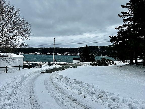 5th image of 35 Harbour Drive