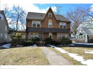 39 Bishop Rd, West Hartford, CT 06119