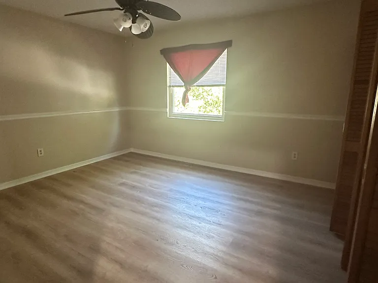 1110 Monticello Ln #2 — Photo 13
