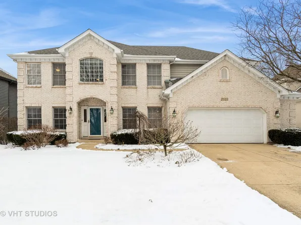 2515 Dewes Ln, Naperville, IL 60564