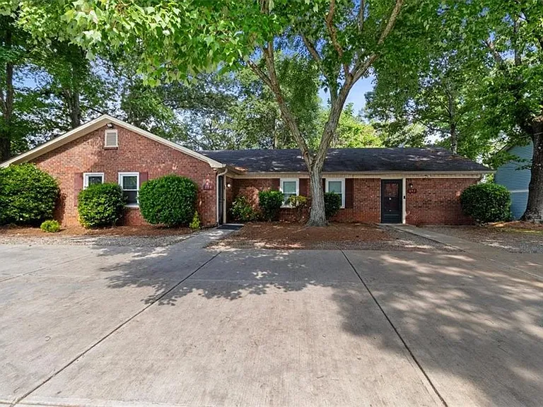 892 Five Forks Trickum Rd — Photo 1