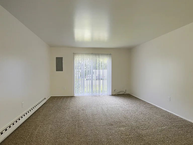 700 Salem Rd — Photo 7