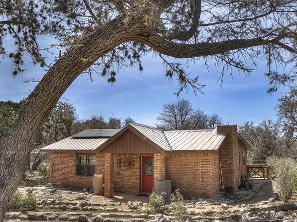 22 George Hoover Pl, Leakey, TX 78873