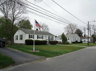 96 Crystal Dr, Warwick, RI 02889