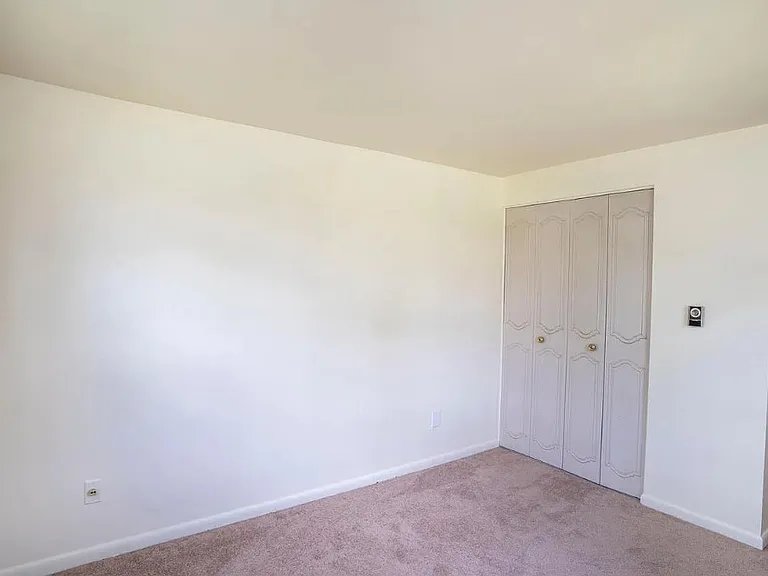 570 Galen Dr — Photo 21