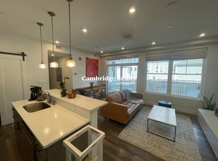 429 Cherry St #1, Newton, MA 02465