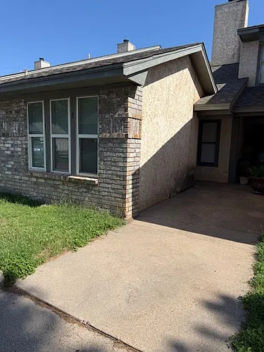 8 Crossroads Dr Photo 1 8 Crossroads Dr Photo 1