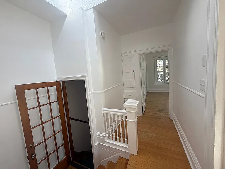 87 C St — Photo 19