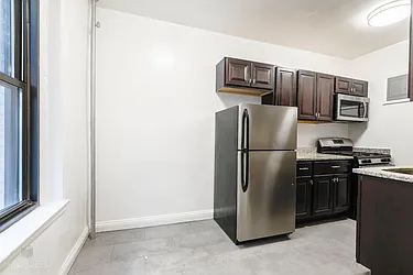 Rented by Hillel Realty Group