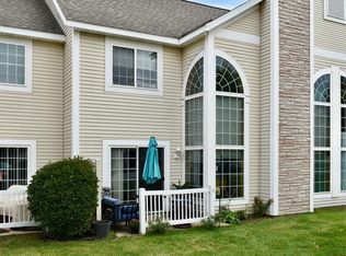 1930 Topaz Pointe Ln SW, Rochester, MN 55902