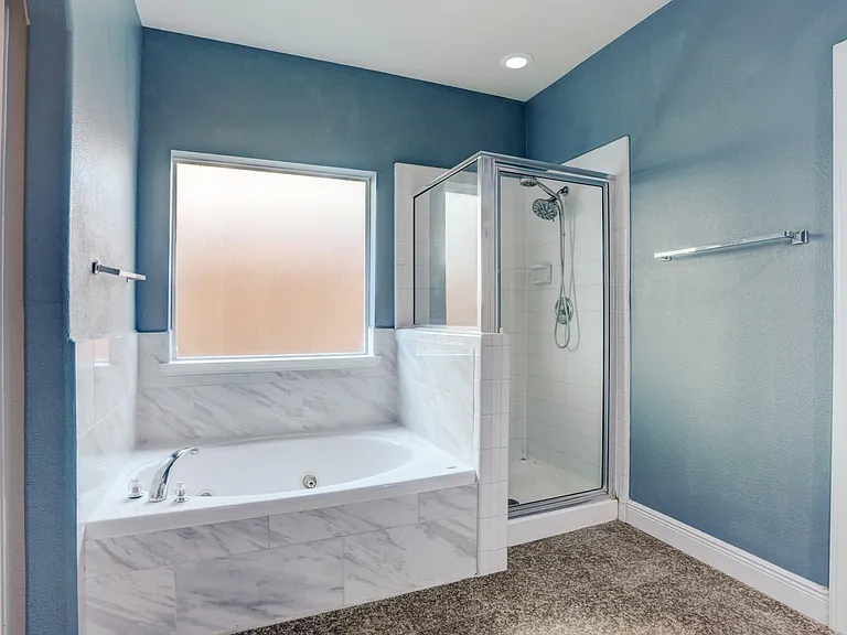 3808 Armand Dr — Photo 10