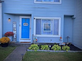 410 Falling Ln, Virginia Beach, VA 23454