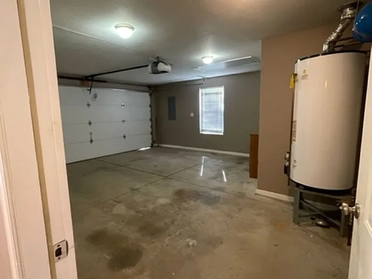 11029 Eagle Creek Ln — Photo 17