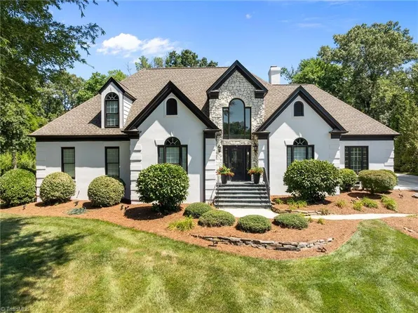 4004 Gaston Ct, Greensboro, NC 27407