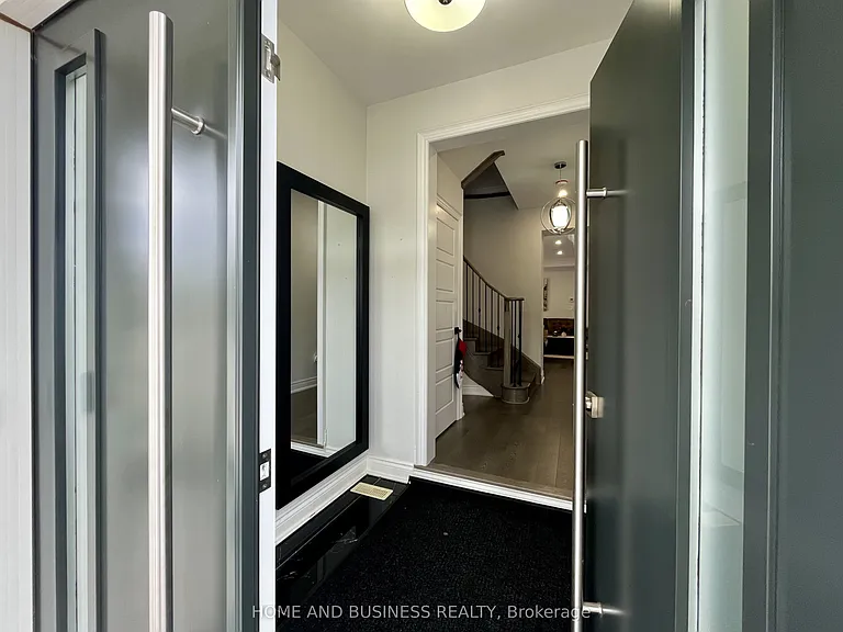 152 Marvin Ave — Photo 3