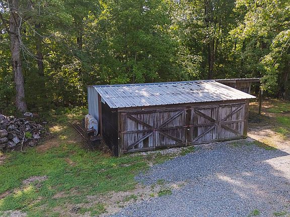 5th image of 1000 Point Mason Rd