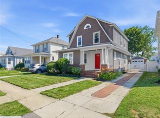 61 Burnside St, Cranston, RI 02910