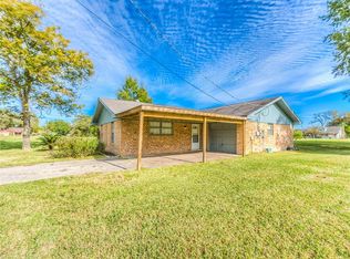 31 Crestmont St, Pointblank, TX 77364