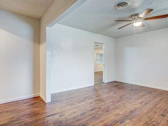 3rd image of 6718 Briley Dr