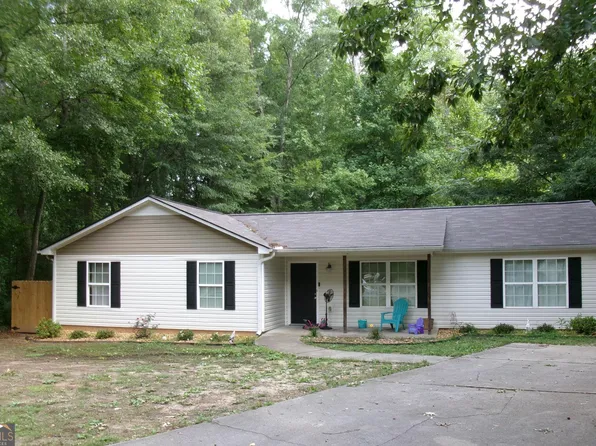 403 Fawnbrook Cir, Griffin, GA 30223