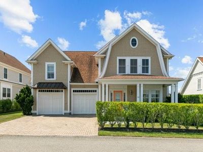 112 Newport Harbor Dr, Portsmouth, RI, 02871