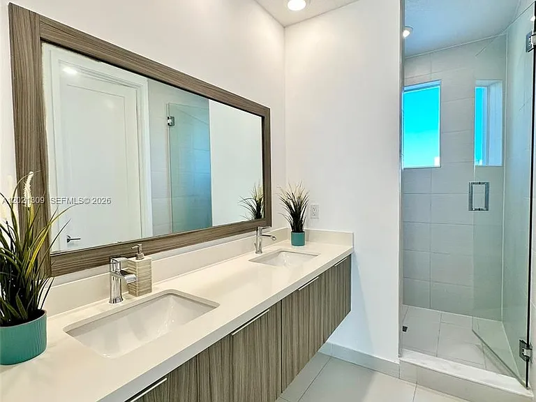 6401 NW 103rd Pl #301 — Photo 19