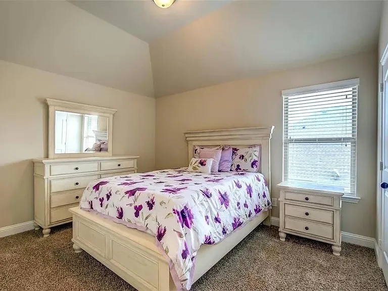 309 Midnight Dr — Photo 28