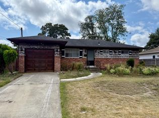 128 New York Ave, Bay Shore, NY 11706