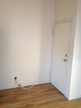 2nd image of 289 N 7th St