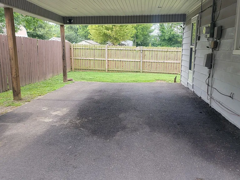 10210 Browns Ct — Photo 10