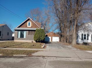 932 W Brewster St, Appleton, WI 54914