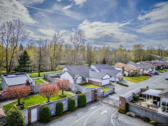 4th image of 111 McKinstry Rd #14