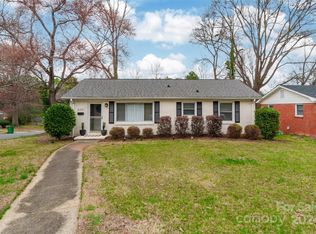 2201 Falmouth Rd, Charlotte, NC 28205