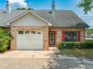 811 Valley Rd, Crestview, FL 32539