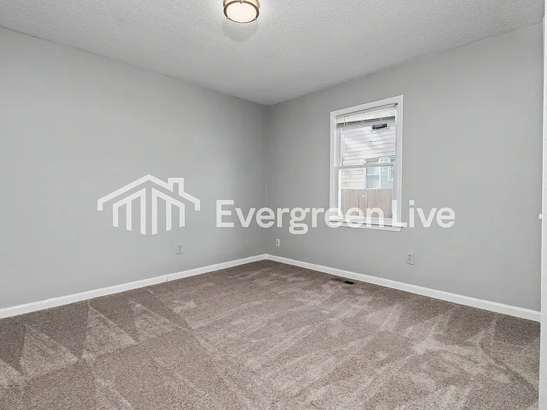 209 Weldwood Ct — Photo 9