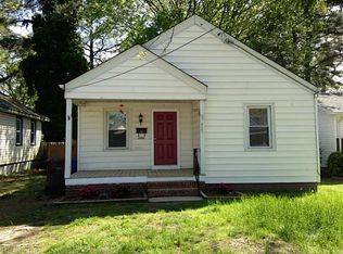1032 Livingston Ave, Chesapeake, VA 23324