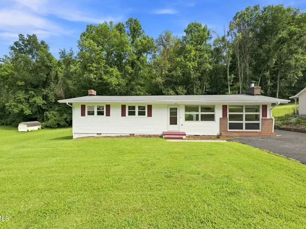 273 Deerfield Dr, Bristol, TN 37620