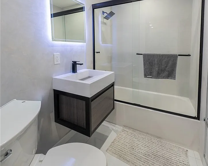 7719 Rhodes Ave — Photo 13