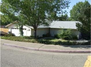 2922 Monte Bello Dr, Redding, CA 96001