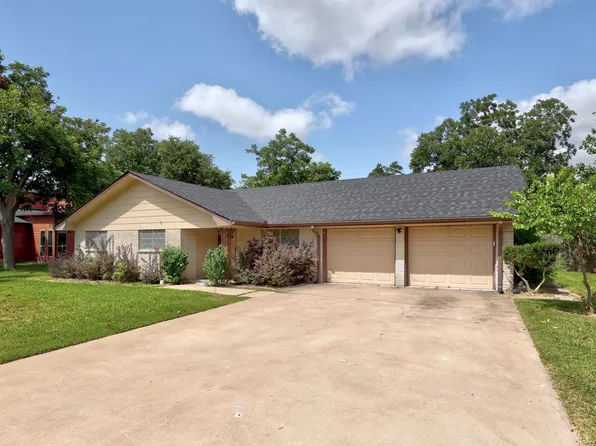 2305 Lathan Ln, Taylor, TX 76574
