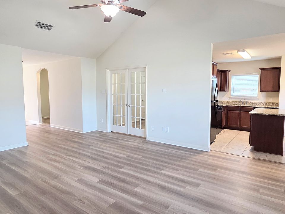 1st image of 1322 Corkwood Dr