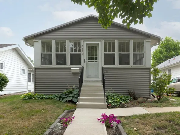 1520 Forest Ave, Waterloo, IA 50702