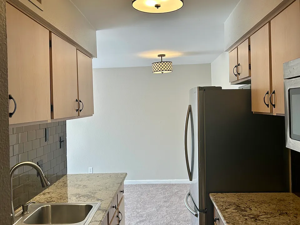 7455 E Quincy Ave #301