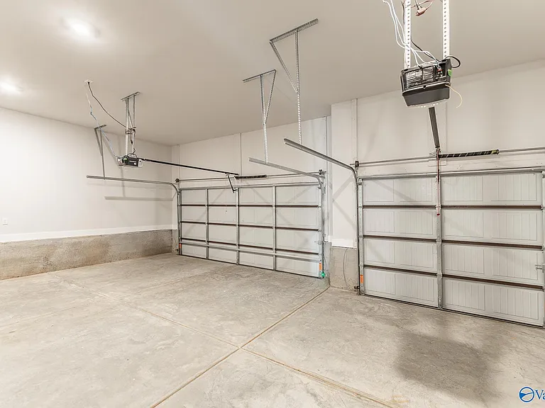 217 John Clift Cir — Photo 24